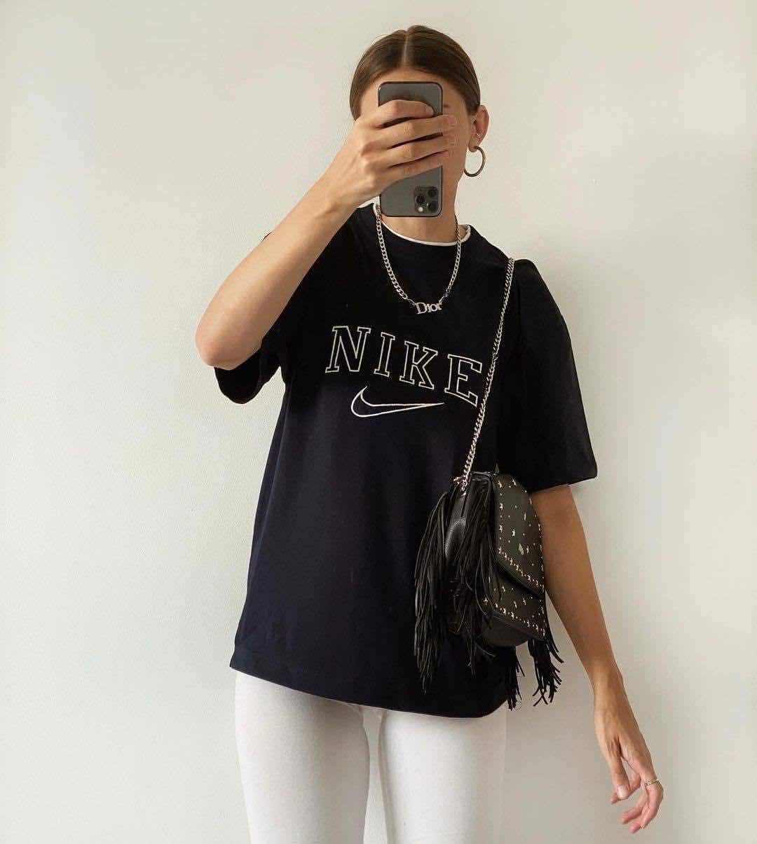 стильные футболки женские,стиль футболка,футболка женская оверсайз,свитшот толстовка,модная толстовка