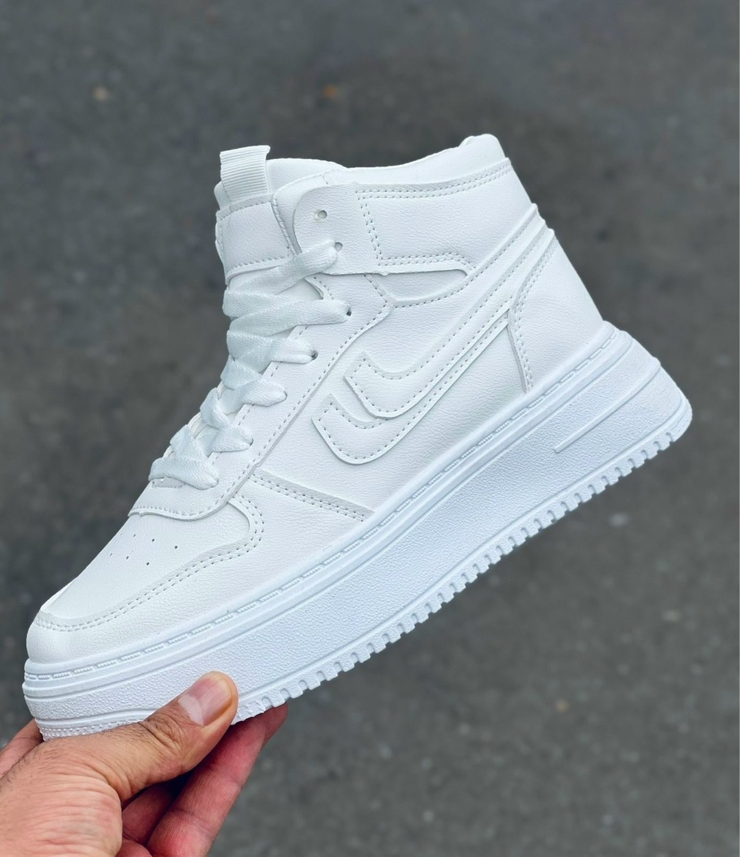 высокие белые кроссовки женские прада,,кроссовки женские,кроссовки женские белые,женские высокие кроссовки