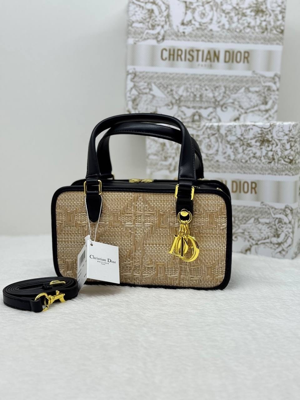 сумка женская christian dior,dior сумка,сумки через плечо christian dior,сумки женская,сумки диор