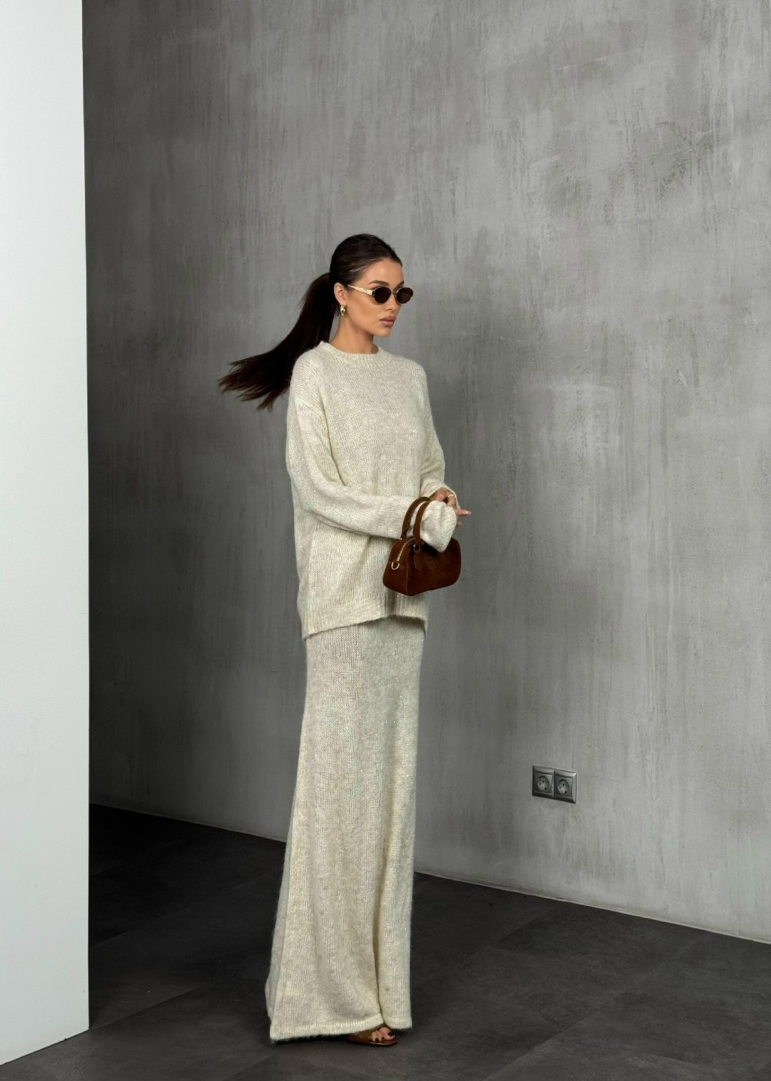 трикотажные костюмы,вязаный костюм с юбкой,вязаные костюмы,платье вязаное