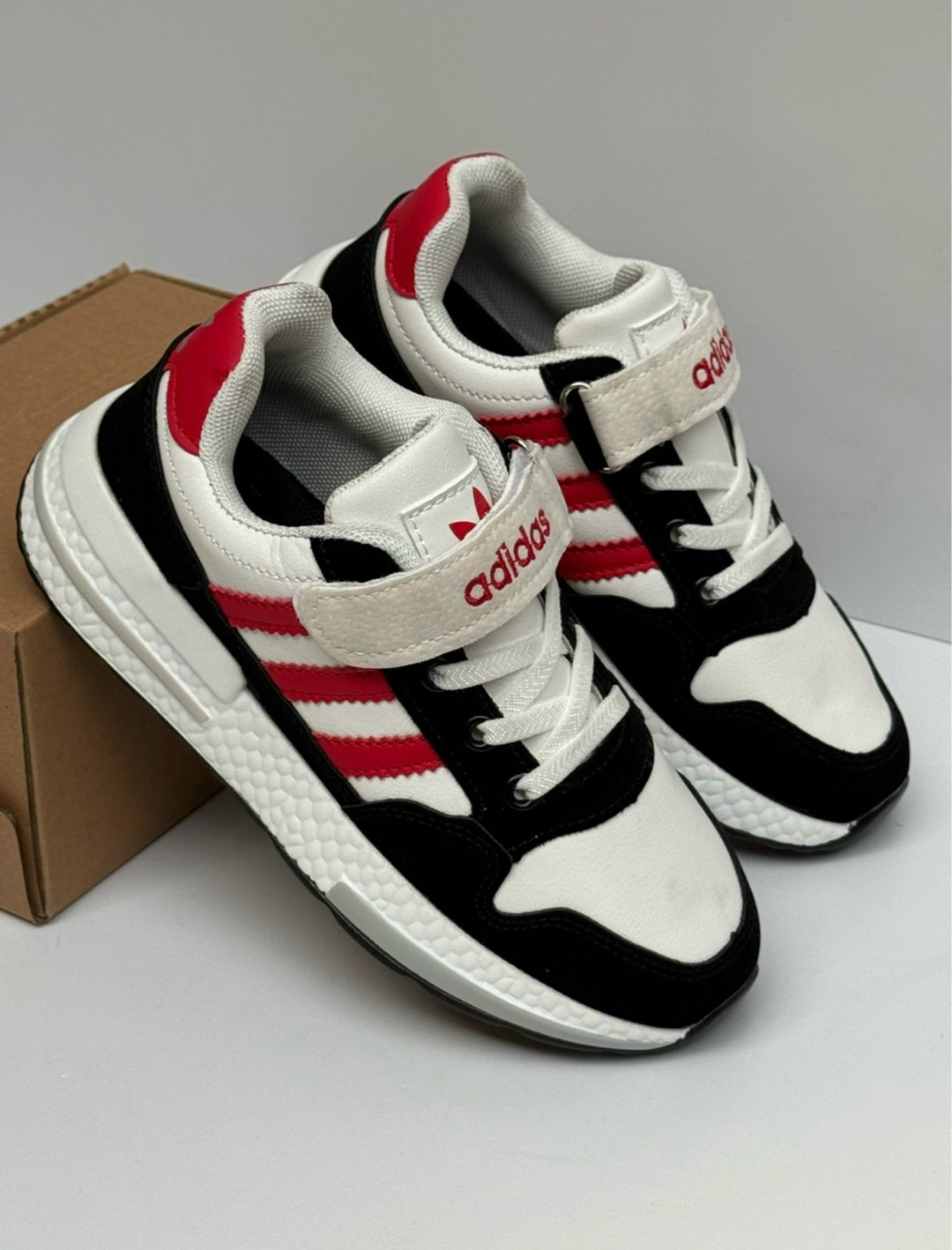 ,кроссовки adidas,мужские кроссовки adidas,кроссовки адидас,детские кроссовки адидас