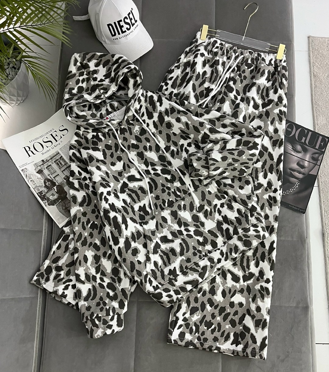 леопардовые костюмы,костюмы комплекты,леопардовый костюм женский,костюм женский леопард,костюм с принтом