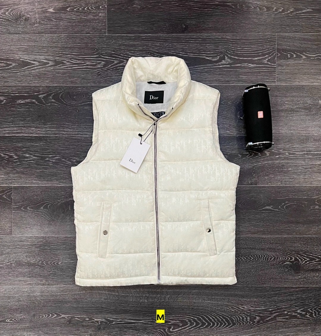 жилетка,жилет,жилетка мужская,жилетка прада,жилет мужской