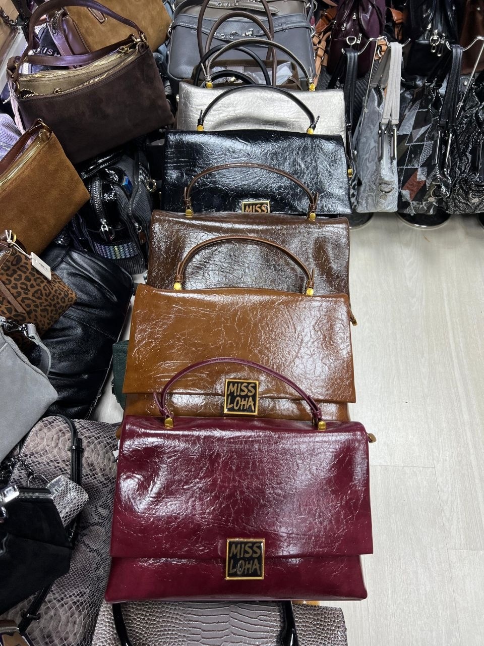 клатч,сумка,сумка бордовая лакированная,бордовая сумка,модная сумка