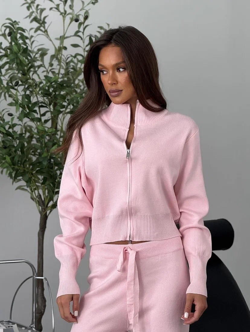 трикотажные костюмы,костюмы спортивные женские,костюм трикотаж,вязаные костюмы,трикотажный женский костюм