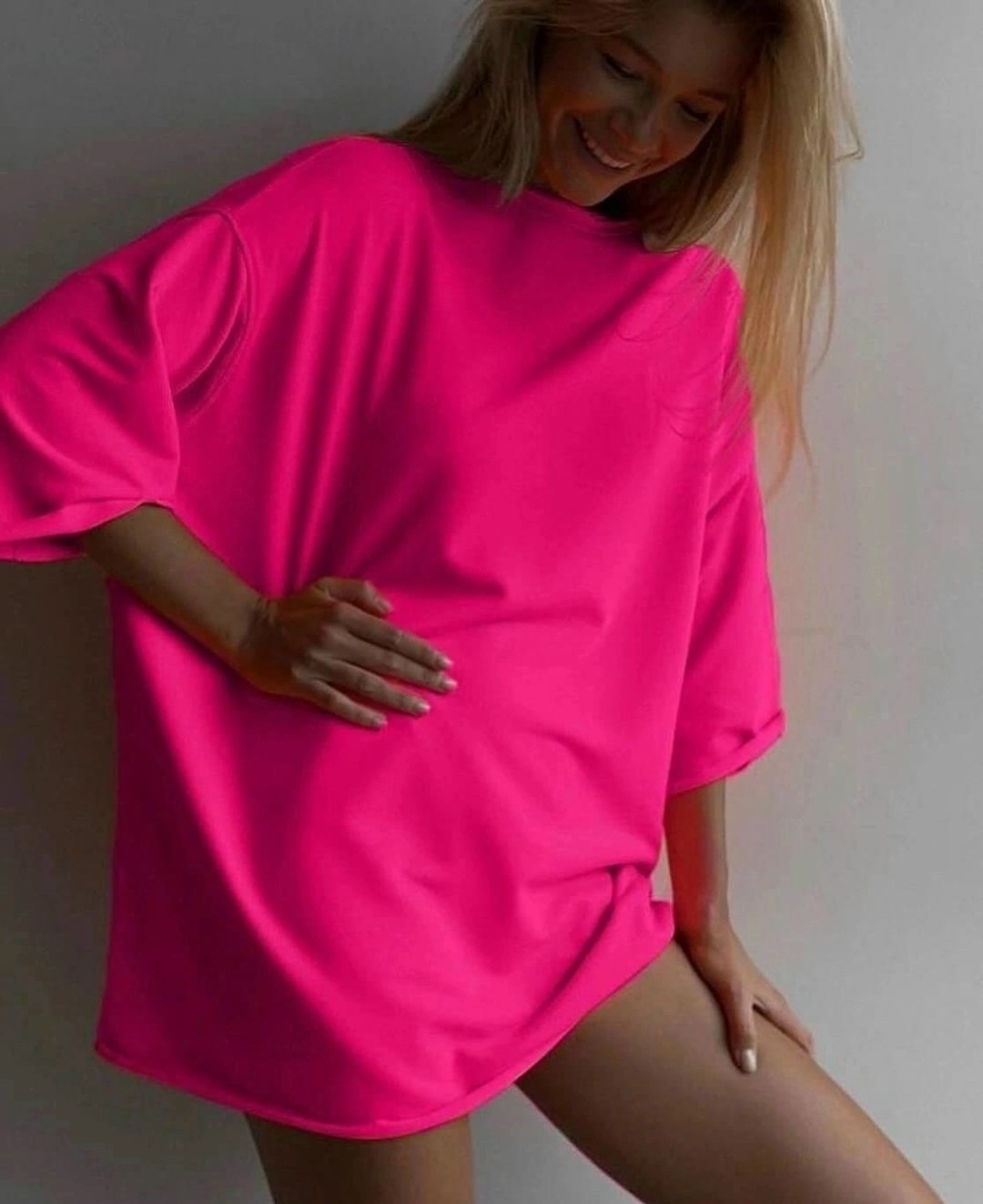 яркие футболки женские оверсайз,женская футболка оверсайз,футболка оверсайз,футболка оверсайз свободная кроя,футболка оверсайз оранжевая