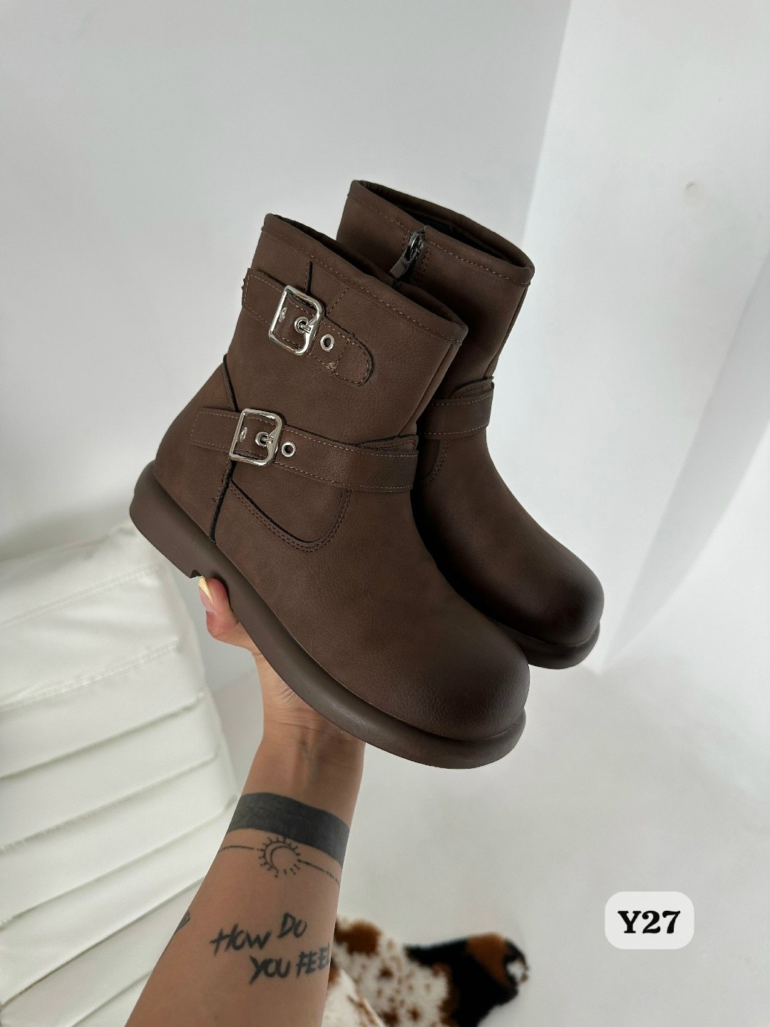 ,короткие сапоги,сапоги модные,женские сапоги,женская