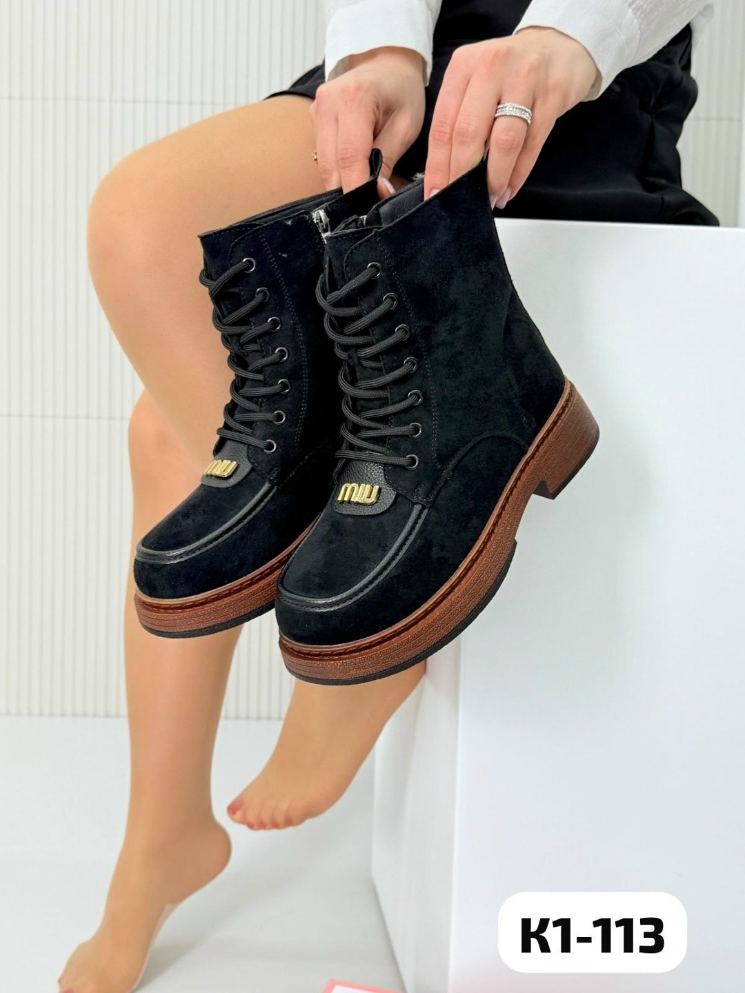 ботинки женские,,ботинка женские зимние,ботинки модные,женская