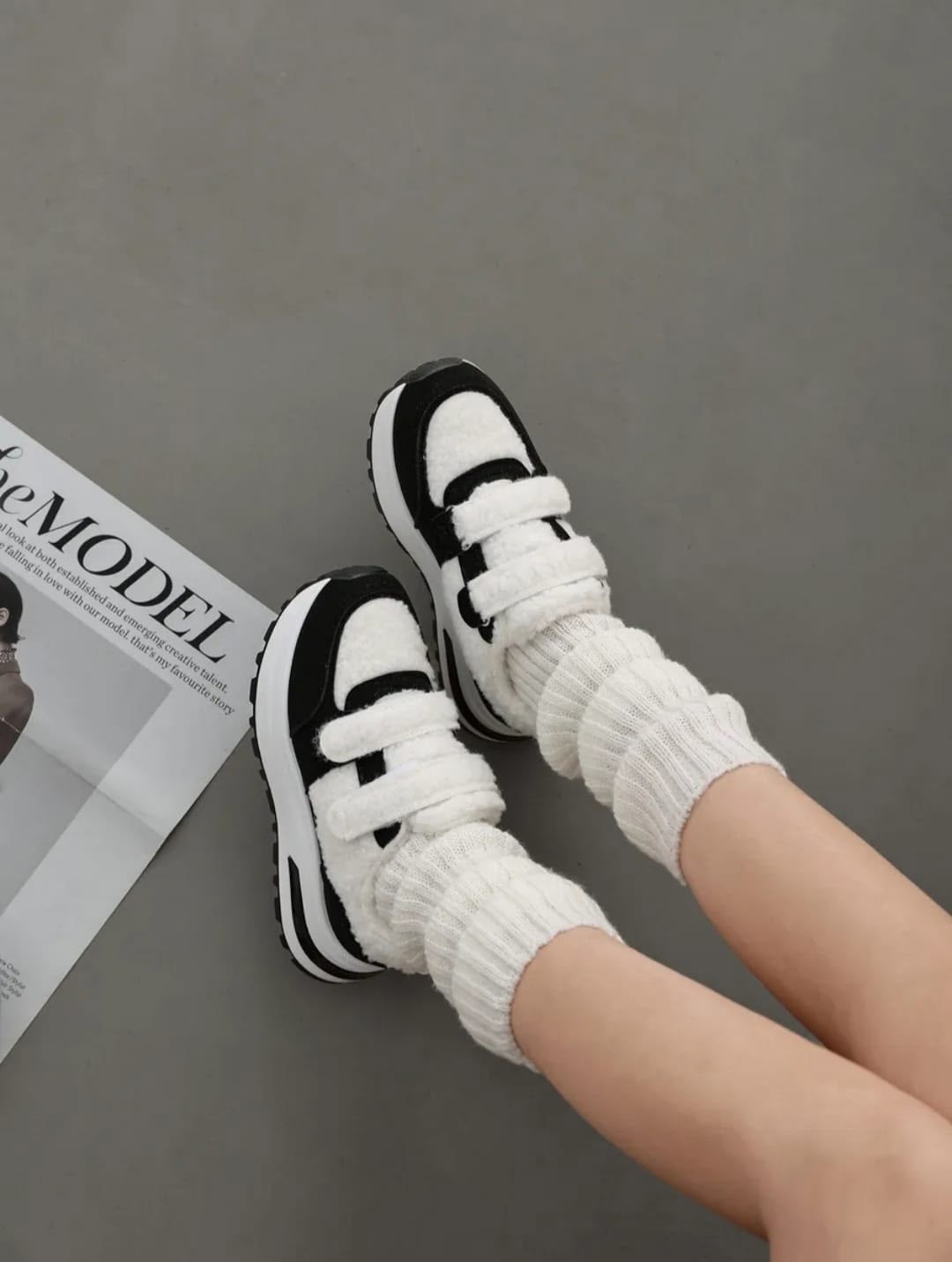 ,женские кроссовки,кроссовки женские зимние,стильные женские кроссовки,массивные кроссовки