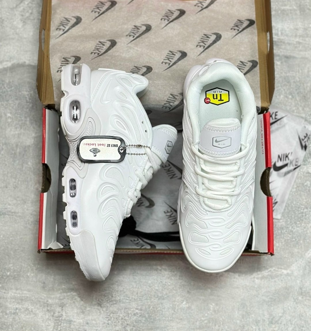 кроссовки nike air max plus,кроссовки,nike tn air max plus,кроссовки nike air max plus tn,nike air max plus drift