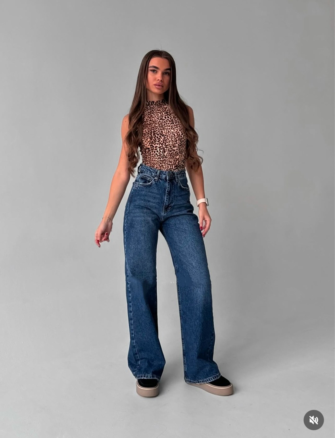 джинсы женские,джинсы женские клеш,широкие джинсы,джинсах,джинсы брюки