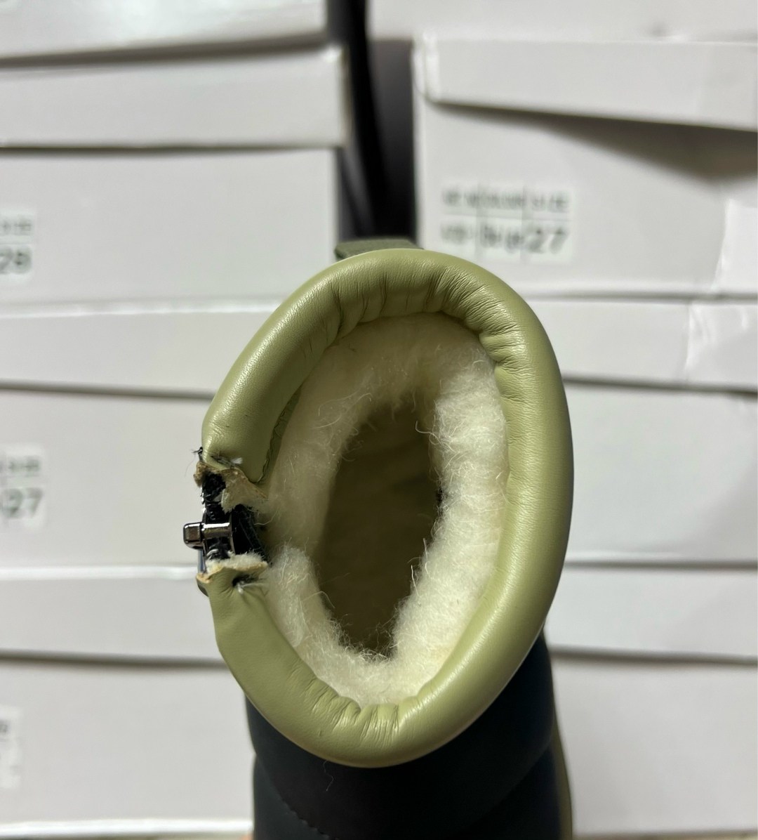 ,дутики женские,полусапоги,зимняя ,детские дутики