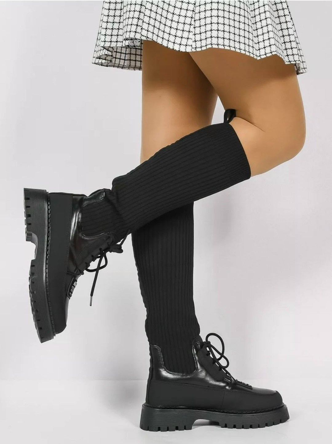 ,модные сапоги,женские сапоги,ботинки с чулками,женские ботфорты