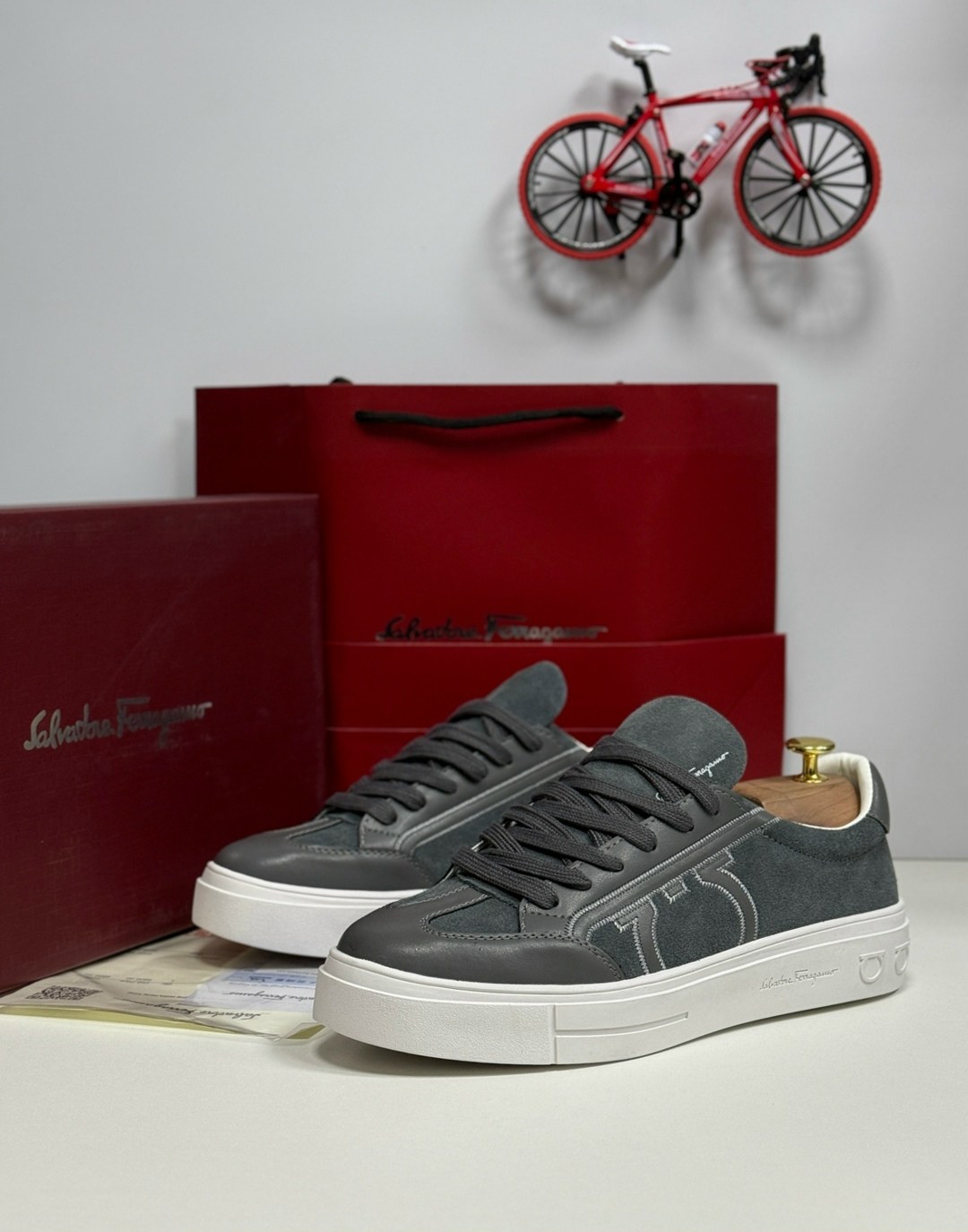 кеды salvatore ferragamo,кеды замшевые,кеды santoni мужские,кеды santoni,