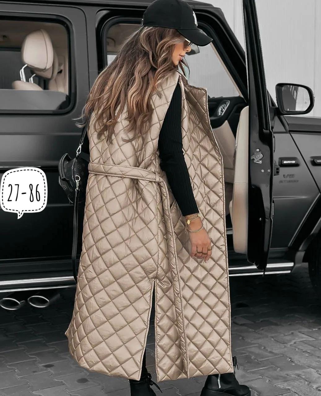 длинная жилетка,длинная стеганая жилетка,стеганные длинные жилеты женские больших размеров,жилетка удлиненная,стильная жилетка