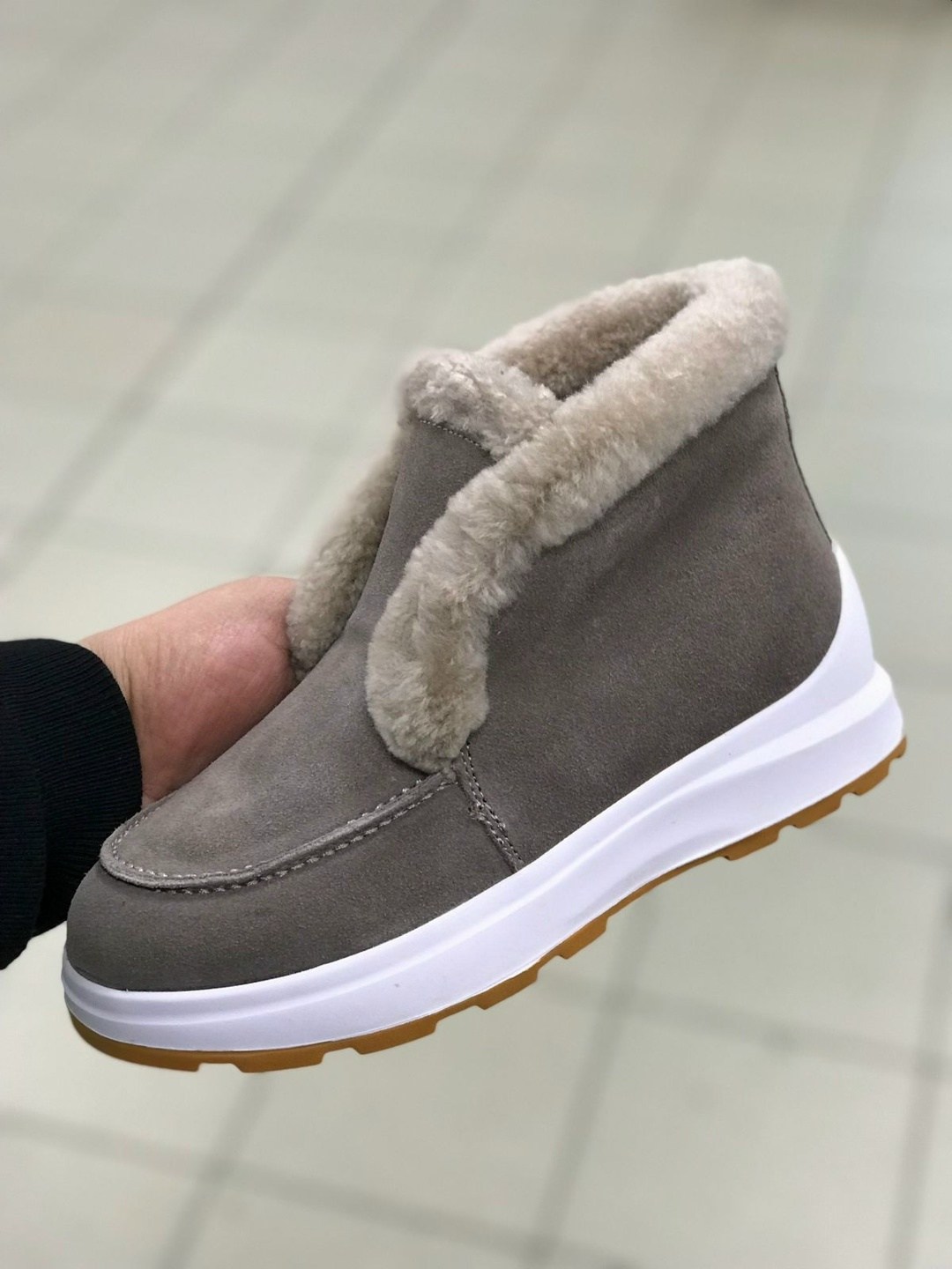 ,зимняя  женская,замшевые угги,зимняя ,ботинка женские зимние