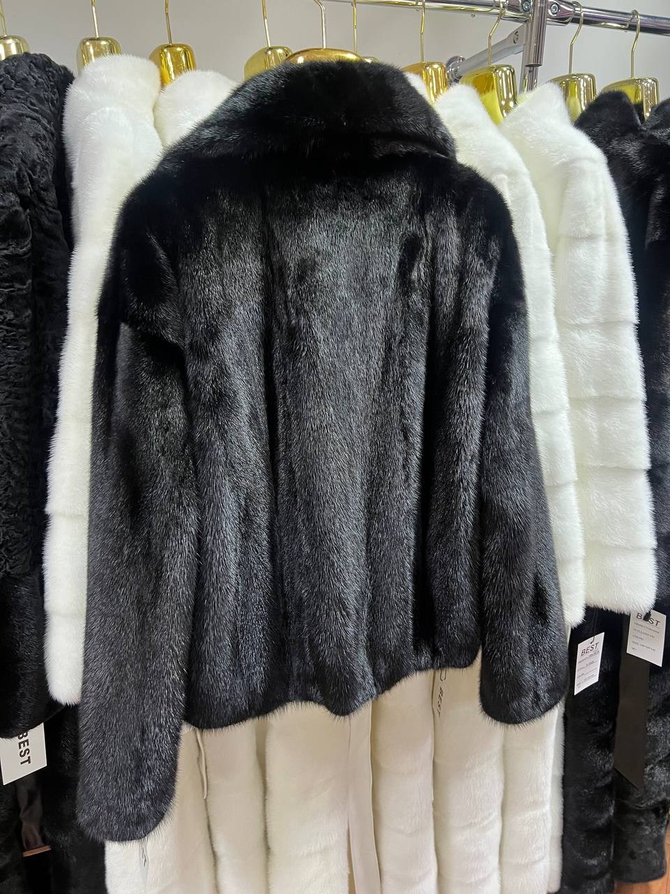 норковая шуба,черная норковая шуба,норковая шуба автоледи,короткие норковые шубы,шуба короткая
