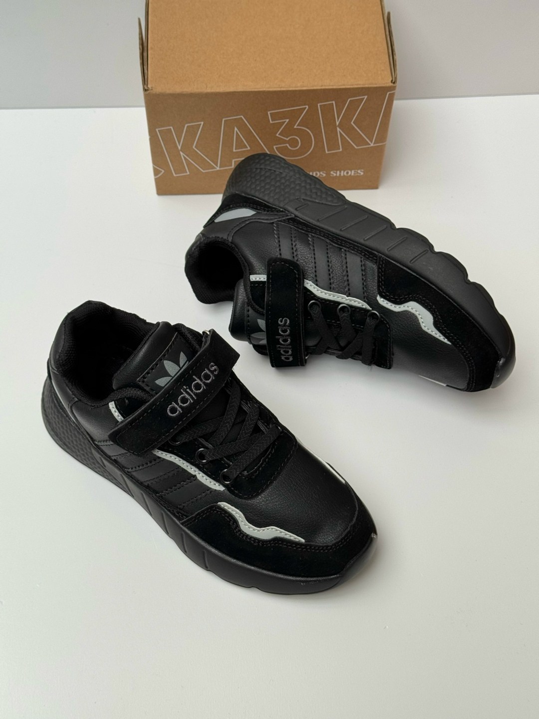 ,кроссовки adidas,мужские кроссовки adidas,кроссовки адидас,детские кроссовки адидас