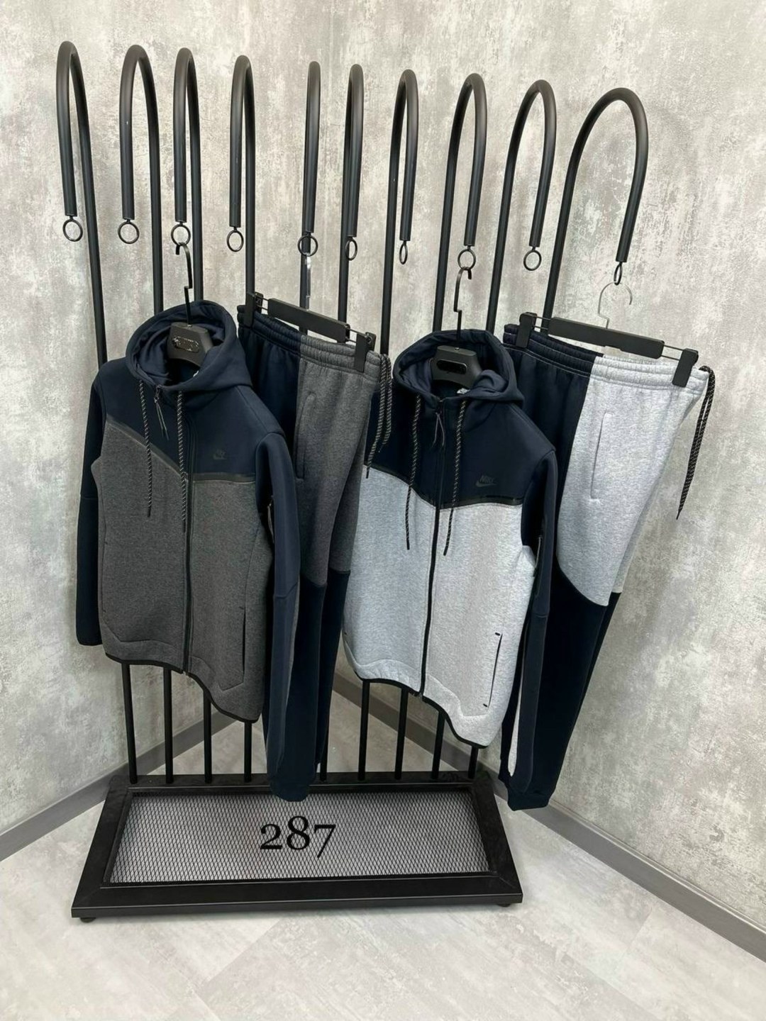 мужские спортивные костюмы,мужской спортивный костюм на флисе,спортивный костюм nike на флисе,спортивные костюмы,спортивный костюм brunello cucinelli