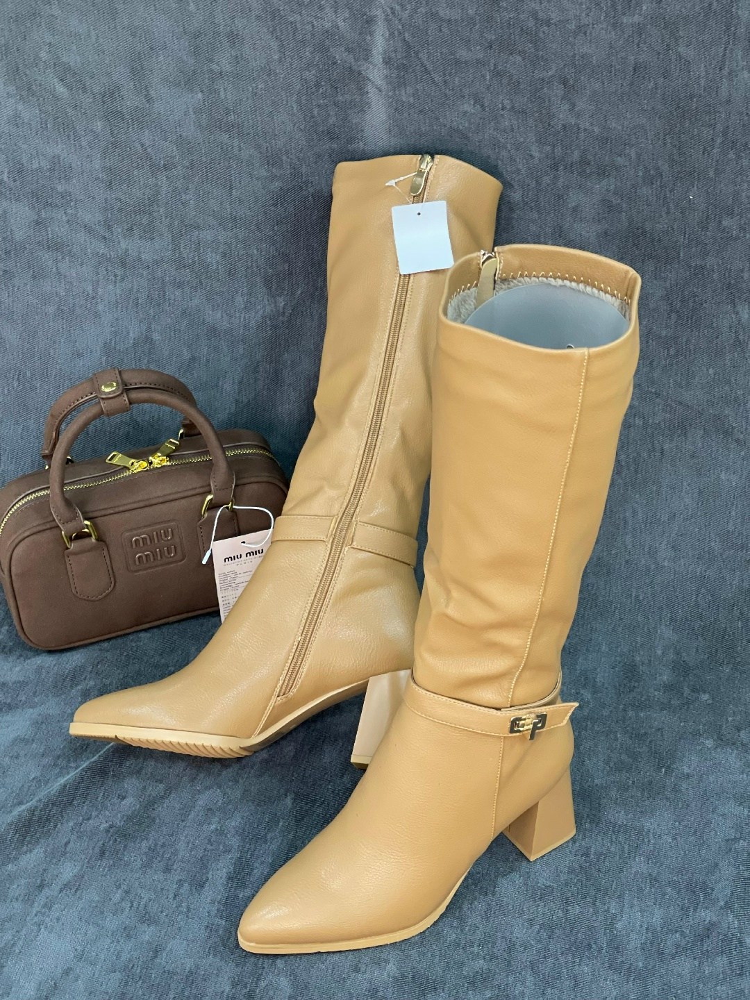 женские сапоги,сапожки,бежевые сапоги,модные сапоги,демисезонные сапоги