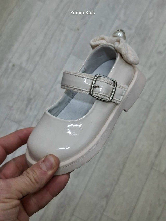 туфли для девочек нарядные,туфли для девочек,,детские туфли,босоножки нарядные