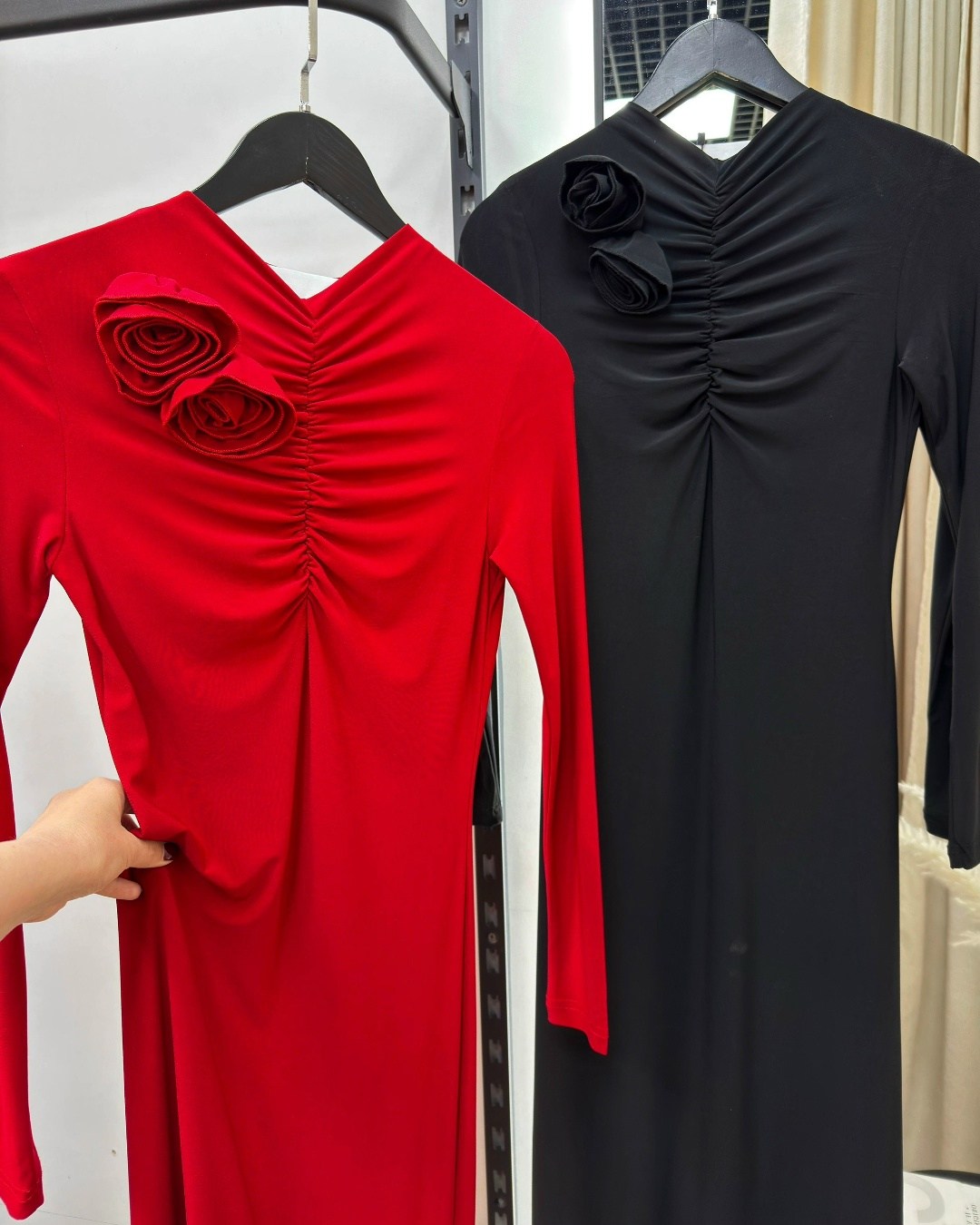 облегающее платье,платье,длинное облегающее платье,платье обтягивающее,трикотажное платье