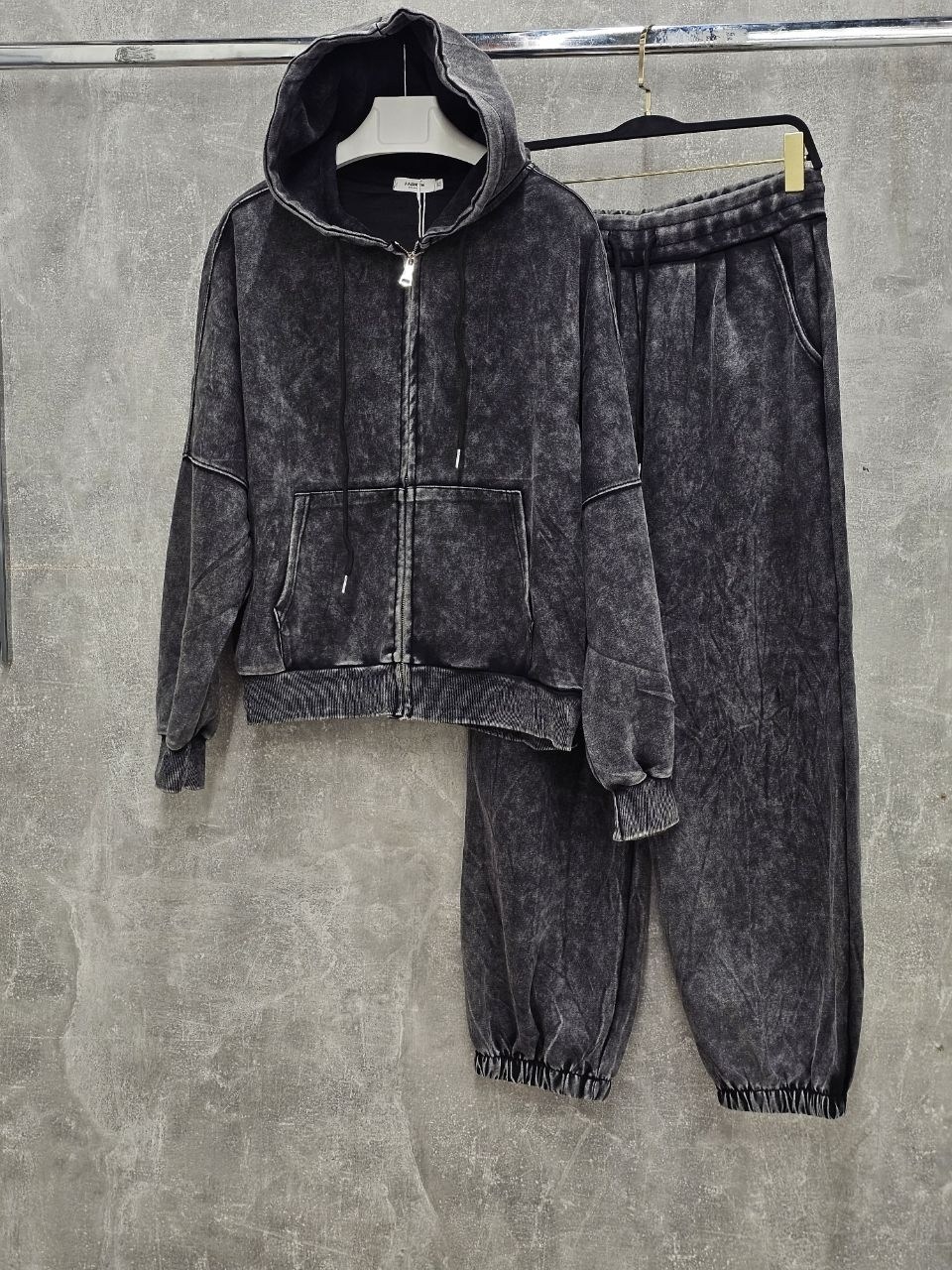 cпортивный костюм велюровый,костюм велюровый,велюровый спортивный костюм женски,спортивные костюмы женские,костюм спортивный варенка