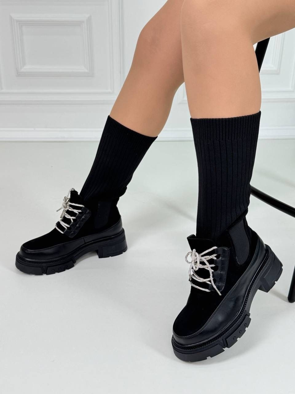 женские ботинки,,женская ,зимняя  женская,ботинки с чулками