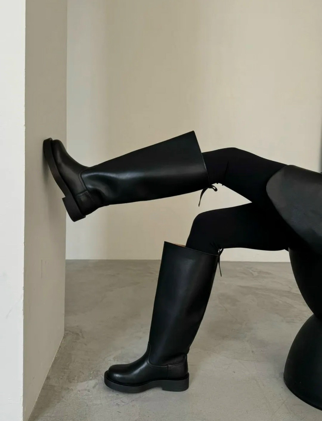 ,женские сапоги,модные сапоги,высокие сапоги,сапоги трубы