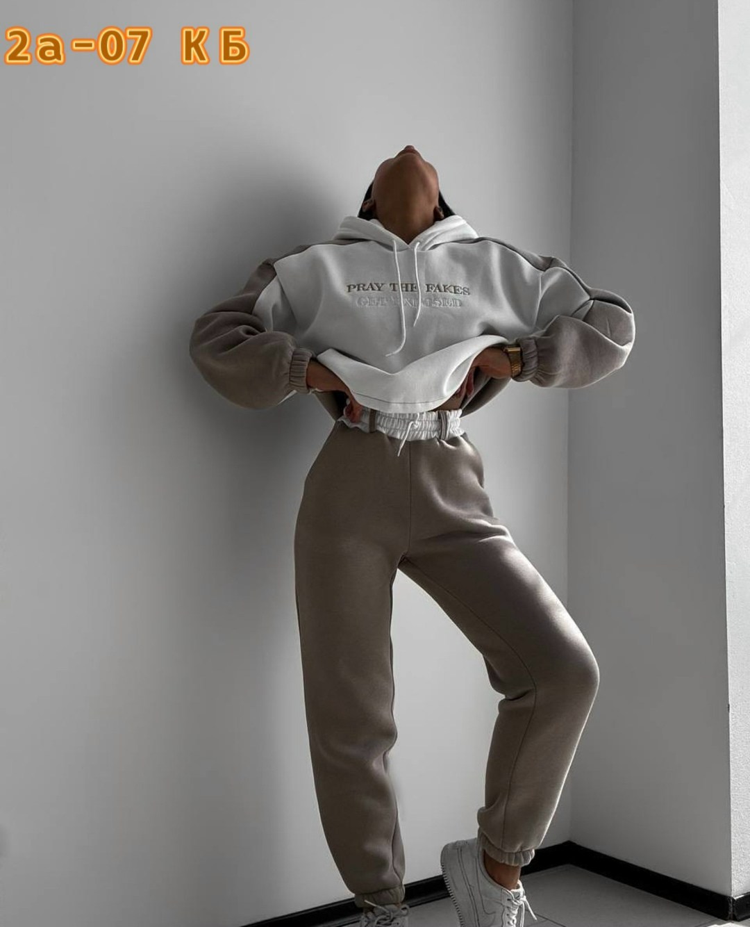 спортивные костюмы оверсайз,теплый спортивный костюм оверсайз,костюм на флисе,спортивный костюм с капюшоном,спортивные костюмы на флисе