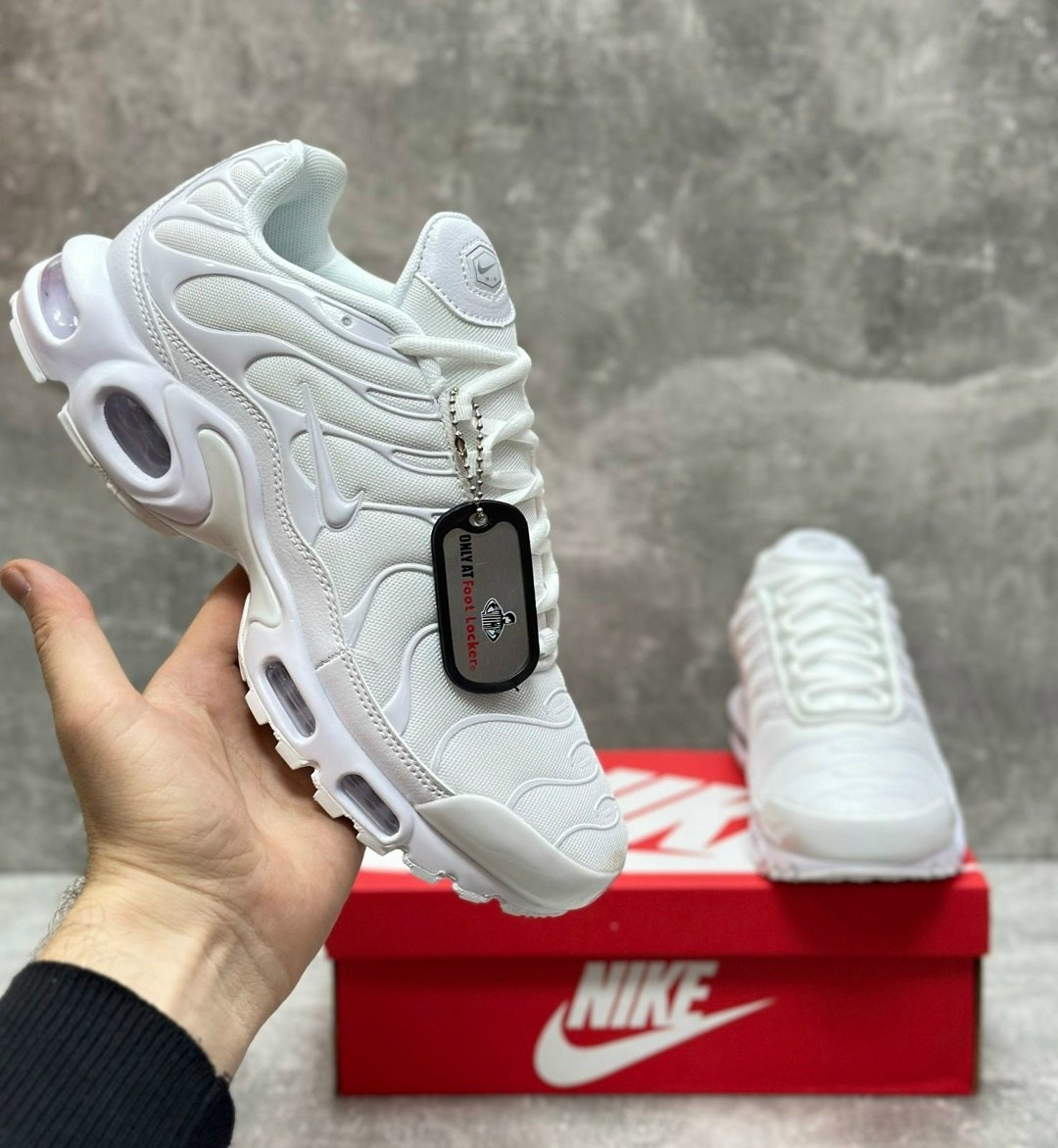 кроссовки nike air max tn plus,nike air max plus tn white,кроссовки nike air max plus,мужские кроссовки nike air max tn plus,кроссовки найк тн плюс
