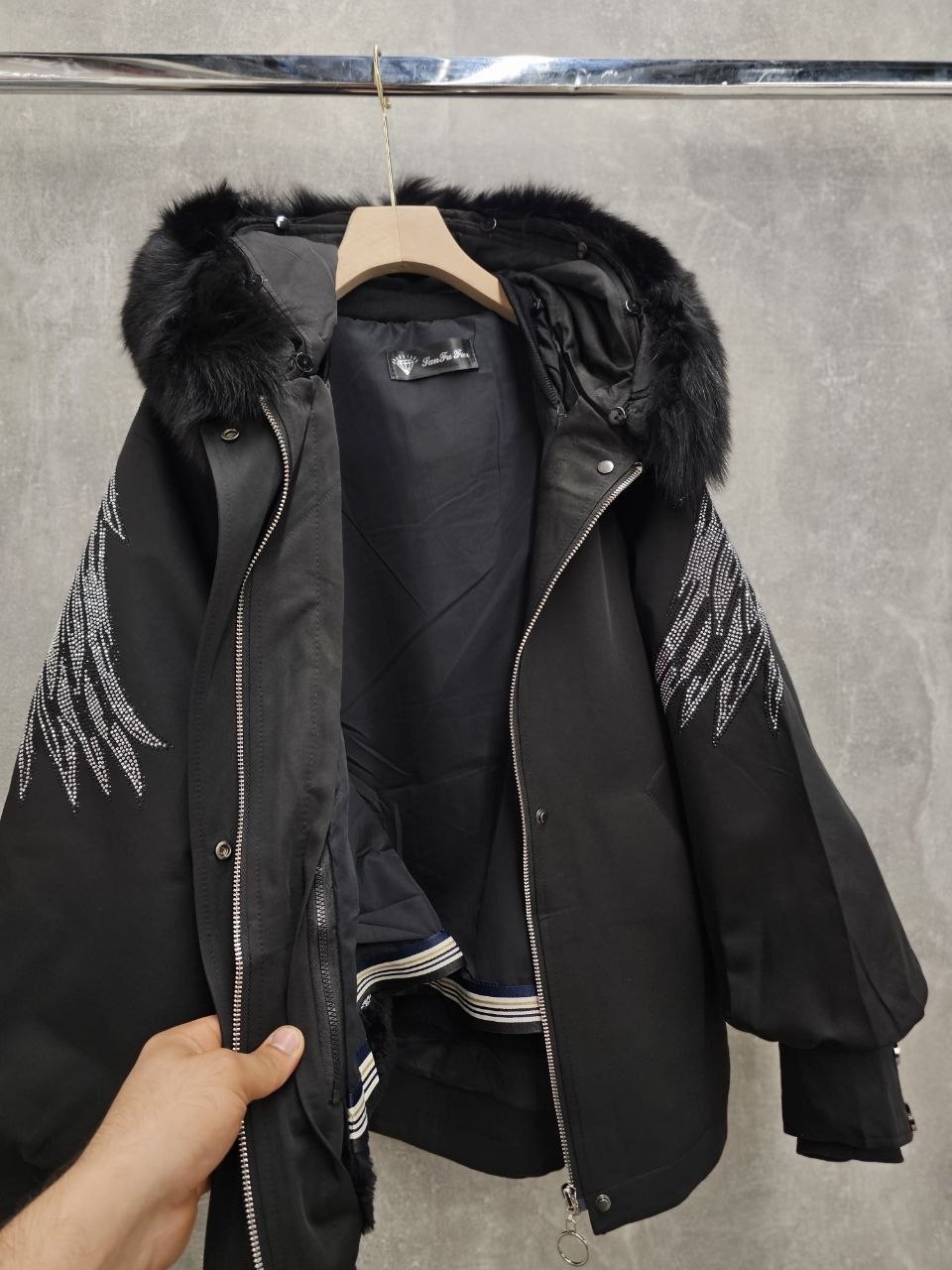 куртка меховая,куртка с мехом,куртка женская,куртка зимняя с натуральным мехом,куртка женская с мехом