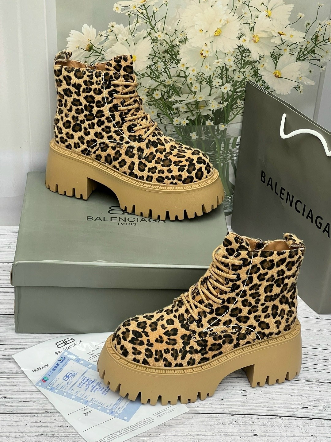 ,ботинки женские,леопардовые ботинки,ботинки модные,ботинки balenciaga