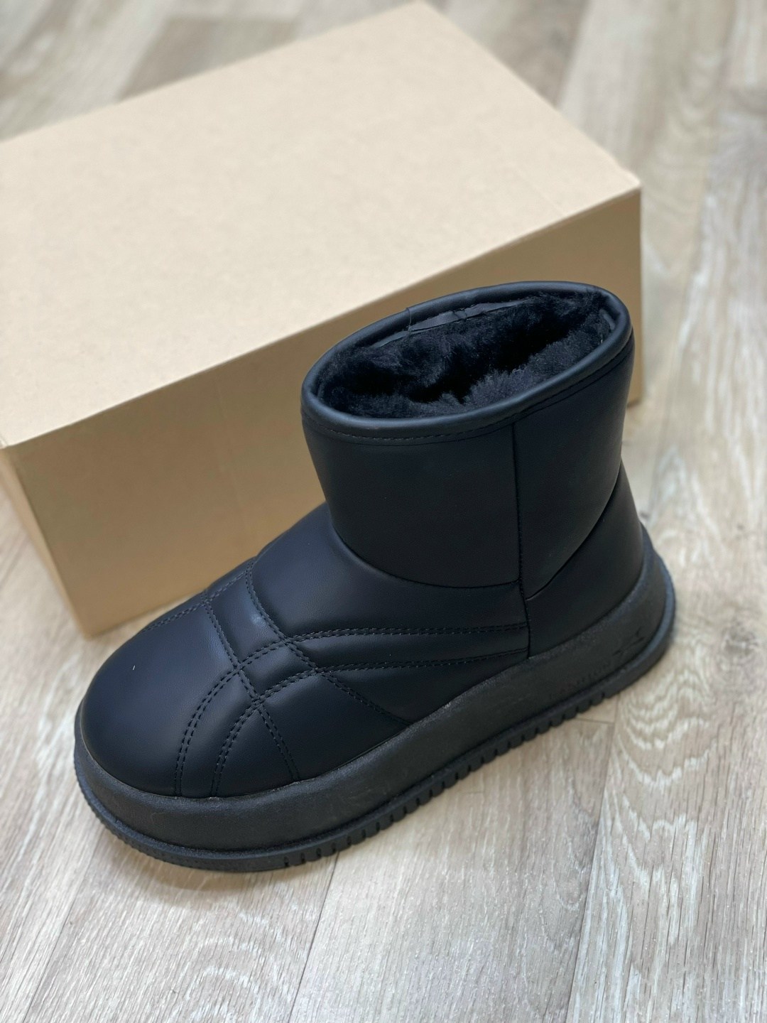 ,угги женские,угги дутики зимние короткие на высокой подошве,дутики женские,дутики угги женские