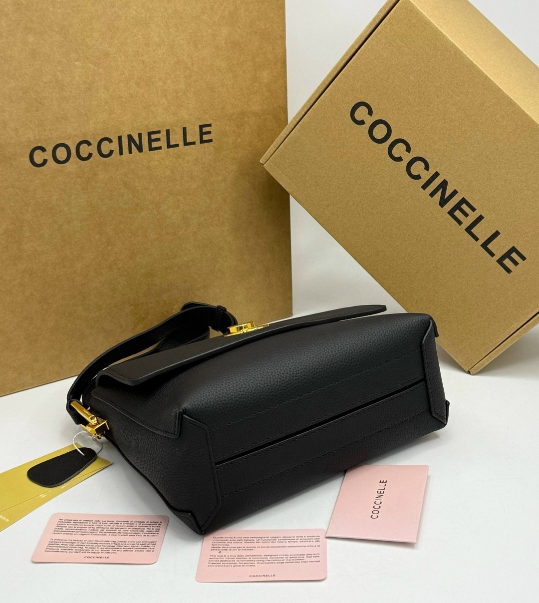 сумка coccinelle,женская сумка coccinelle,сумка через плечо coccinelle,coccinelle сумка на плечо,сумка