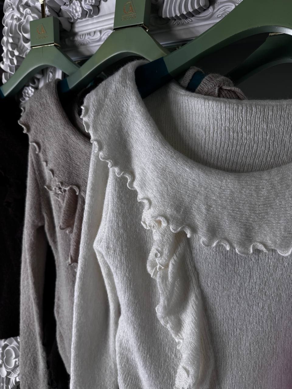 модные свитера,свитер с рюшами,трикотажный свитер,кардиган кофта,свитер