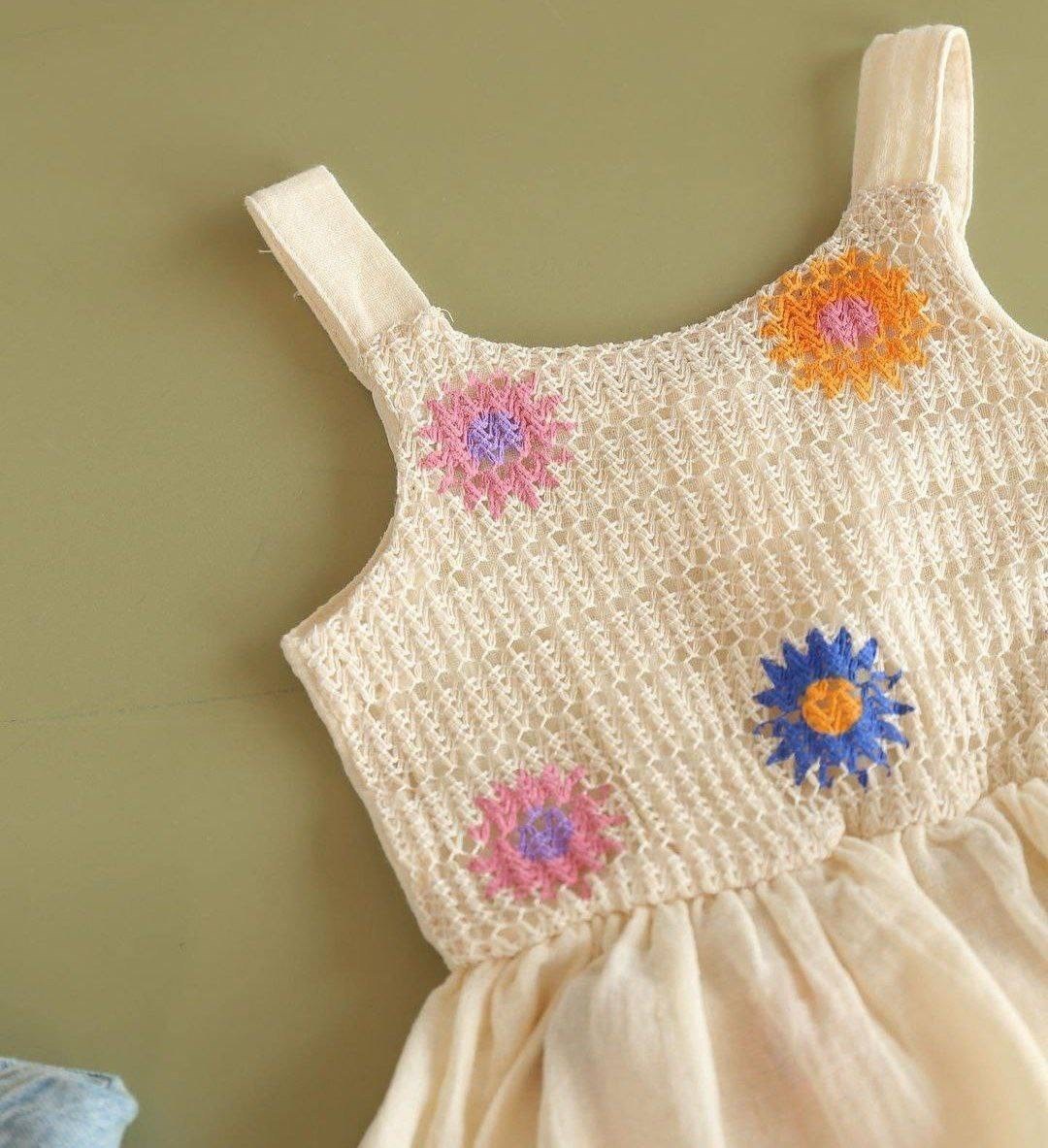 детские вещи крючком,детские вязания,детские платья крючком,летние костюмы,костюмчик