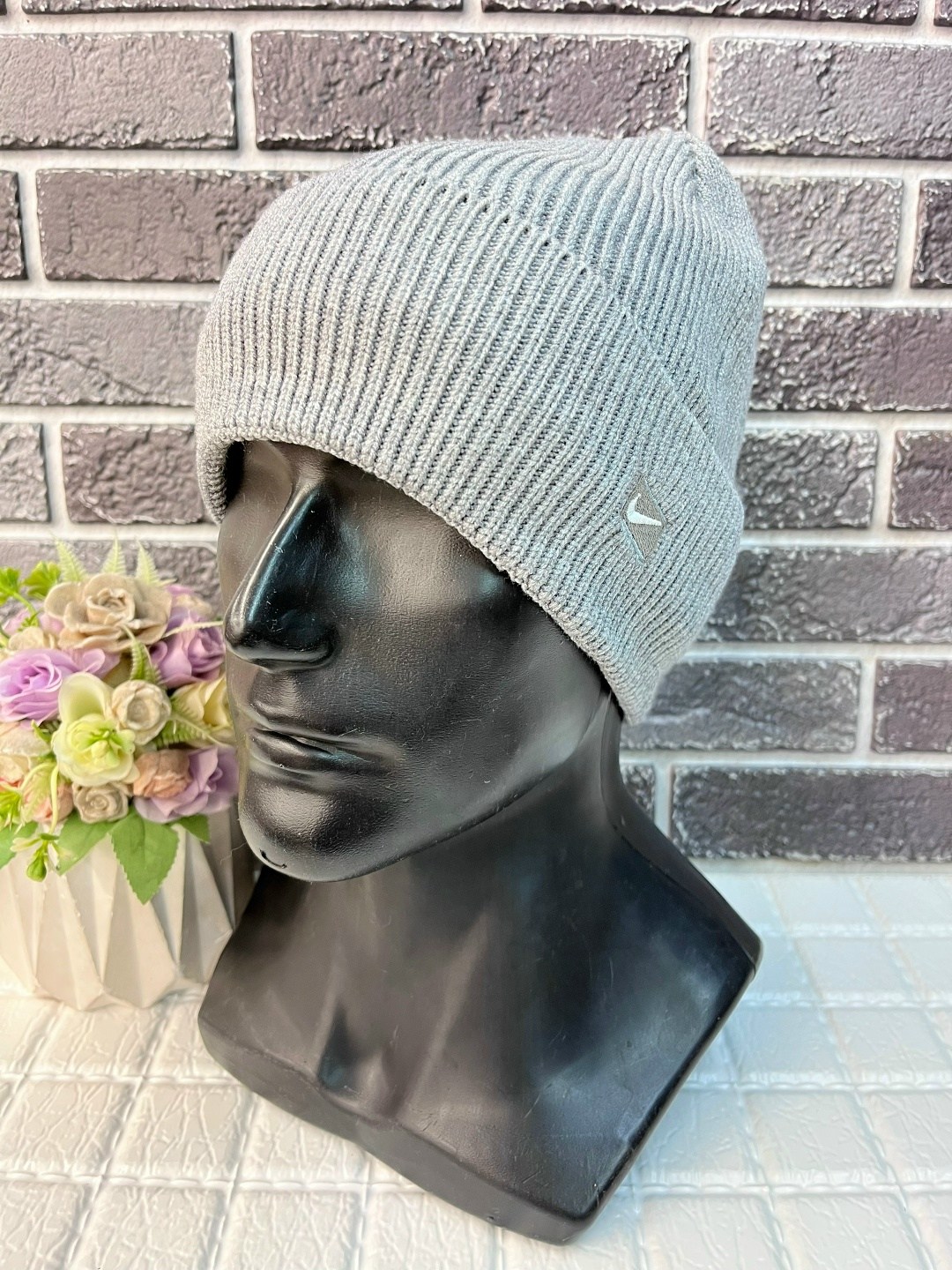 шапка для мужчин,шапка мужская,шапка мужская adidas,шапка теплая,шапка универсальная