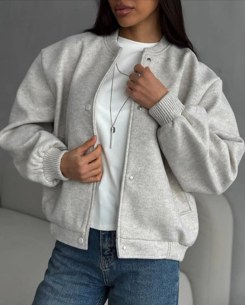 куртка бомбер,куртка повседневная,стильный бомбер,куртка бомбер женская,легкая куртка