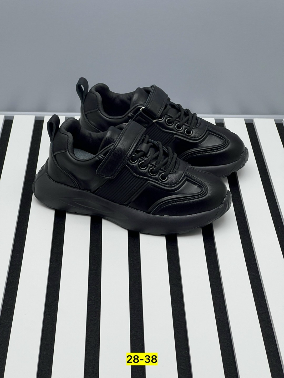 ,кроссовки мальчику, спортивная,детские кроссовки,кроссовка детская