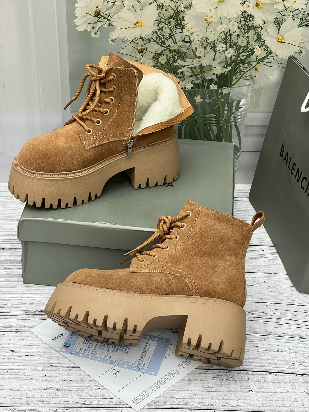 ,женские ботинки, женская,ботинка,модные ботинки