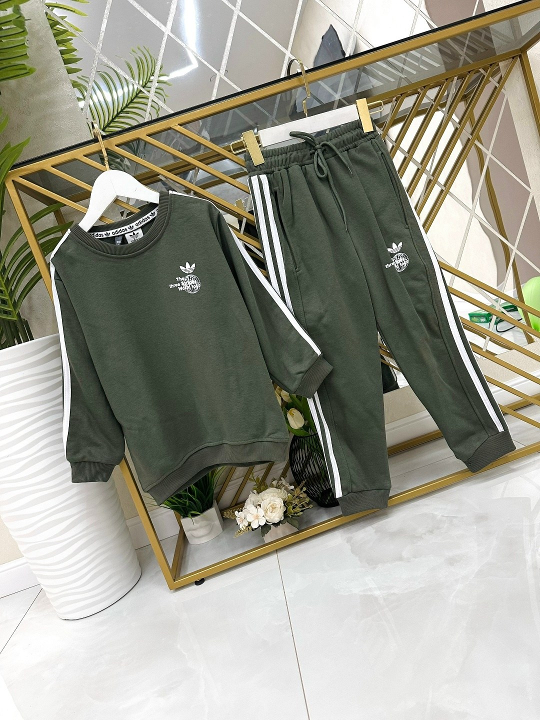 костюм стильный,спортивные костюм,детские костюмы,спортивные костюмы адидас