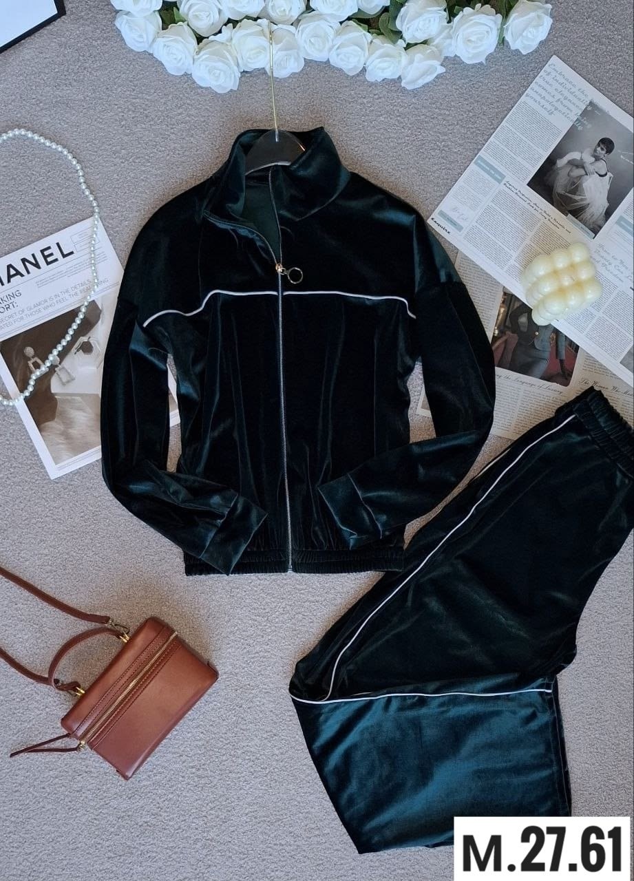 костюмы спортивные велюровые,велюровый спортивный костюм больших размеров,костюм спортивный женский велюровый,велюровый спортивный костюм женски,костюм велюровый женский