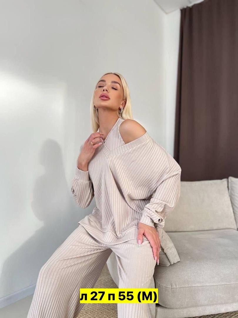 трикотажные костюмы,костюм с брюками,трикотажный костюм тройка,костюм женский тройка,женские костюмы