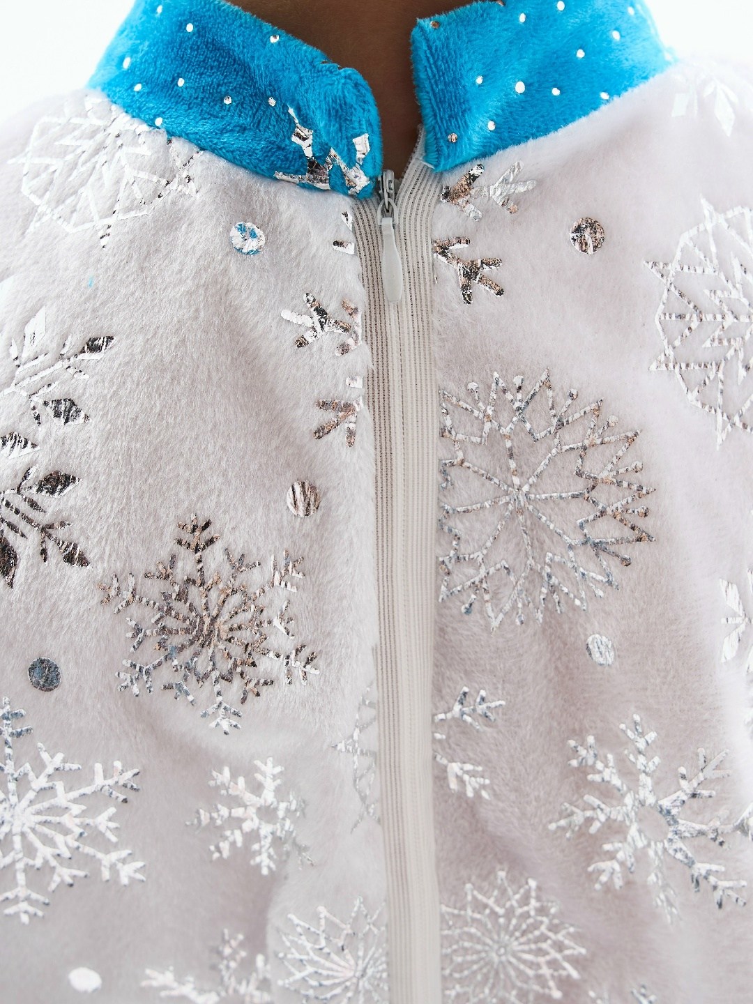 костюм снеговика для мальчика своими руками на новый год,карнавальные костюм снеговик,костюм снеговик,карнавальный костюм детский снеговик,костюм карнавальный снеговичок батик