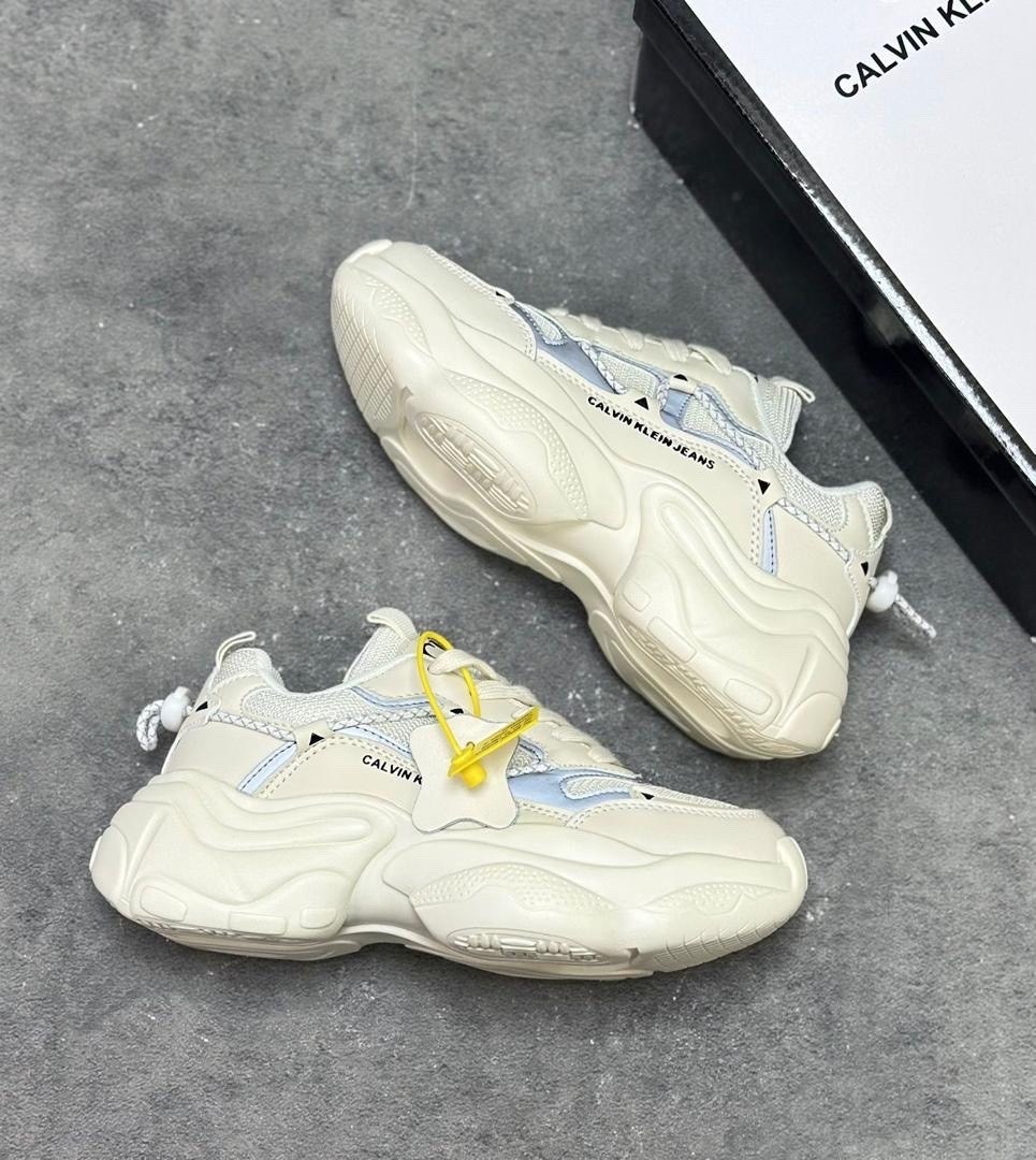 balenciaga кроссовки женские,кроссовки баленсиага женские бежевые,кроссовки balenciaga triple s,кроссовки balenciaga,кроссовки баленсиага унисекс