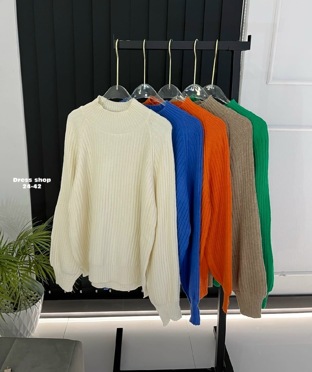 оранжевый свитер,свитера женские,свитер удлиненная,свитер,джемпер теплый