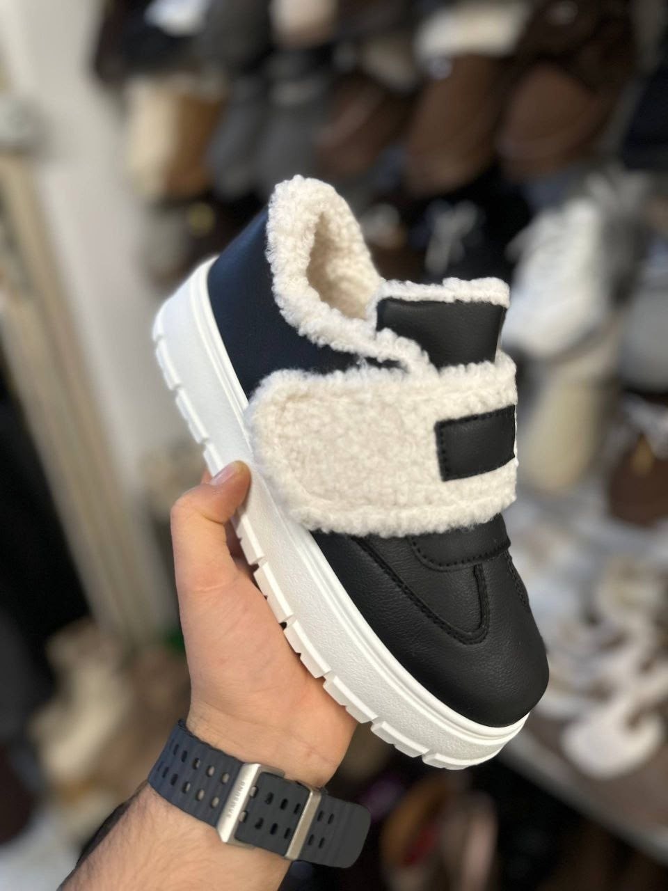 ,зимние женские кроссовки,зимние женские ботинки,женская ,зимняя