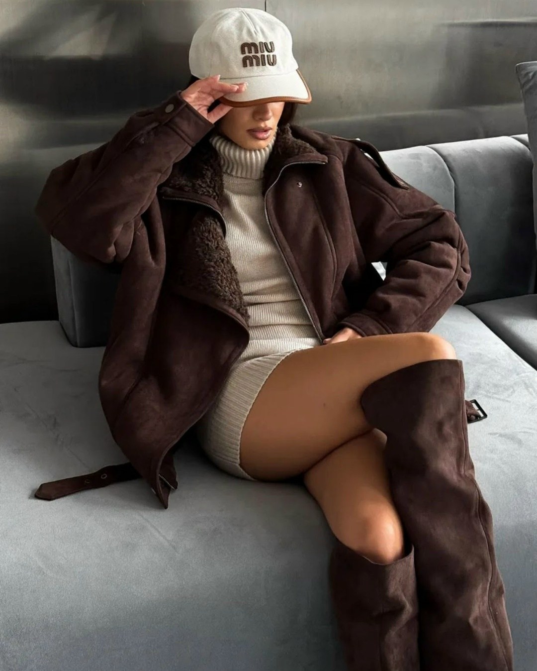 куртка бомбер,оверсайз куртка,кожаная куртка,стильная дубленка,дубленка оверсайз