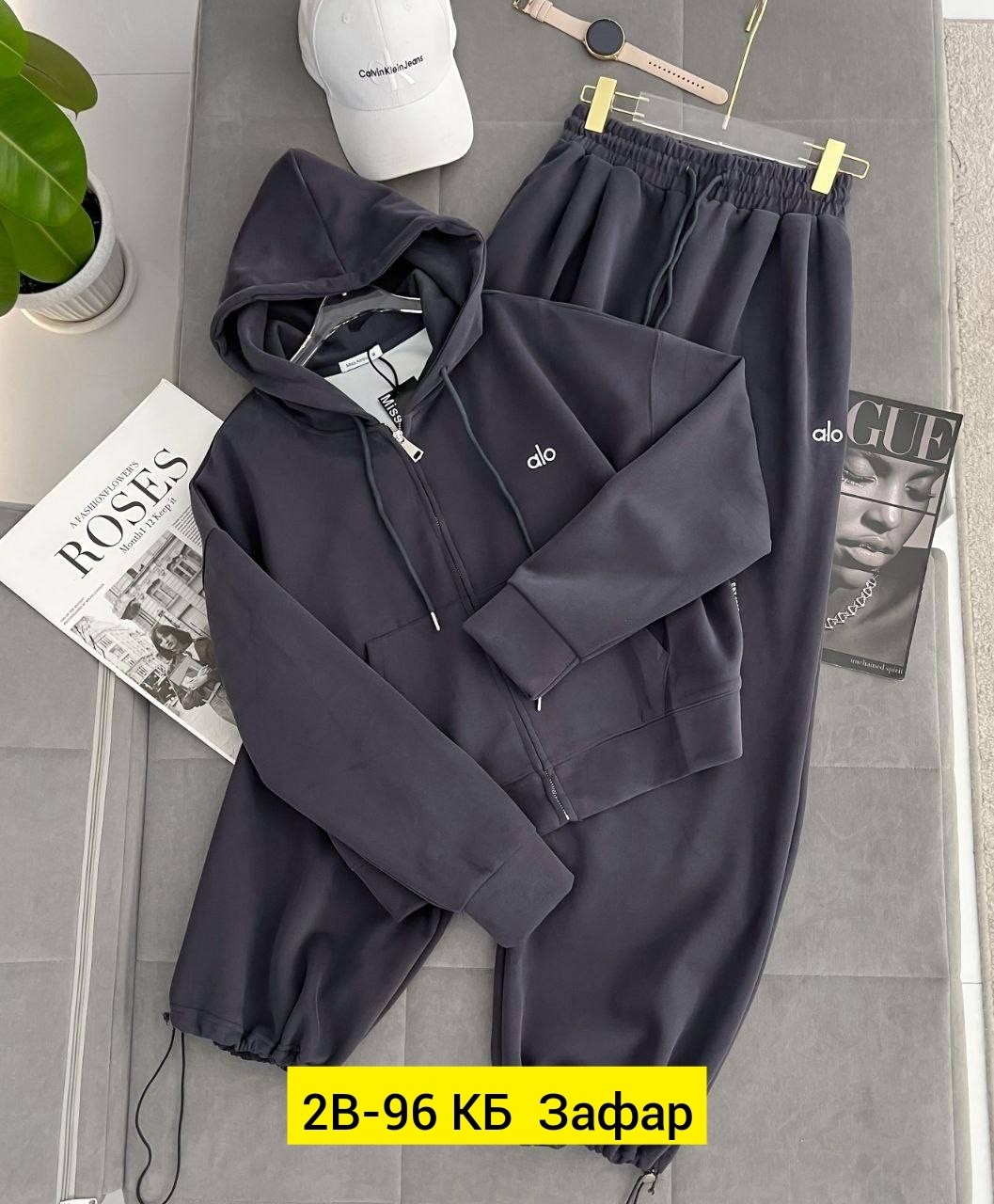 костюм женский на флисе,костюм на флисе,спортивные костюмы женские,костюмы двойки,стильные костюмы